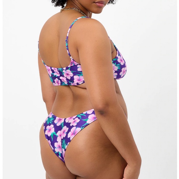 Frankie's Bikinis Purple Hibiscus 2 Piece Swimsuit (Dallas Top & Katarina Bottom - Picture 7 of 8